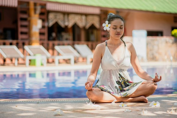 How can UK citizens balance indulgence and health for weight management?